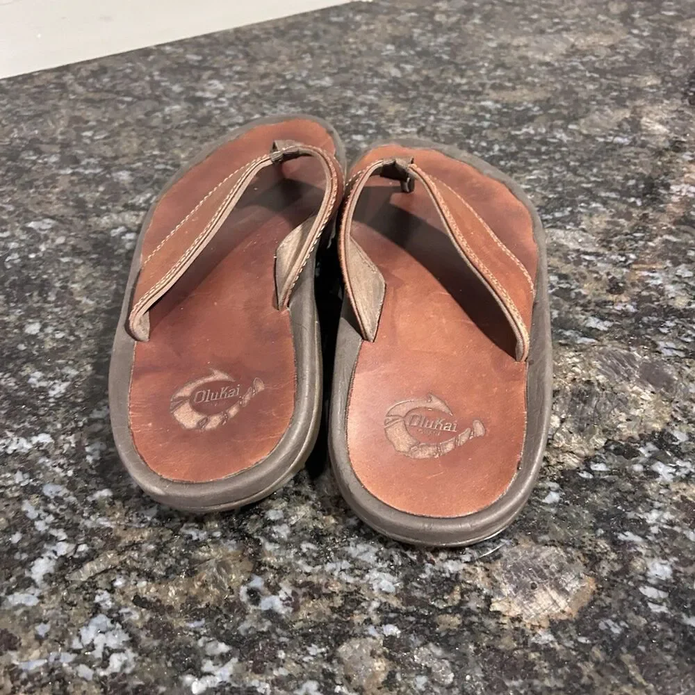 Men's Olukai Ohana Full-Grain Leather Flip-Flops Thong Sandals Size 8 EU 41